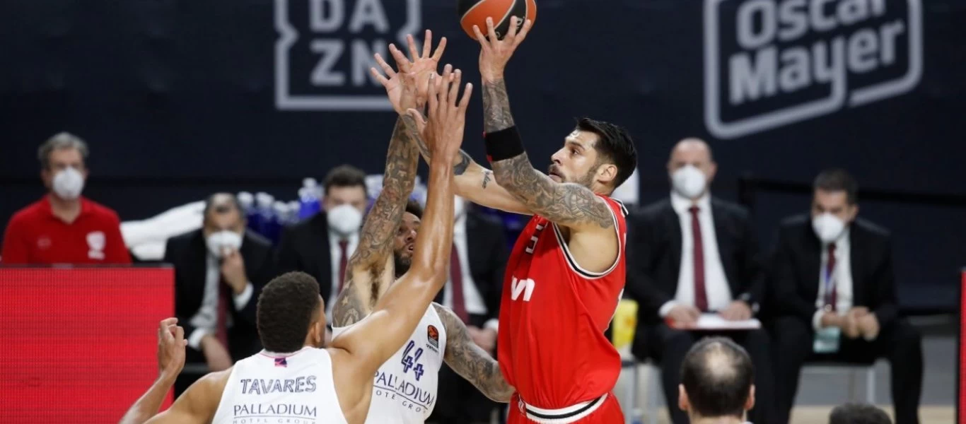 Δεν τα κατάφερε ο Ολυμπιακός στη Μαδρίτη - Γνώρισε την ήττα με 72-63 από την Ρεάλ Μαδρίτης